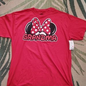 Disney Red Minnie Mouse Bow Ears Grandma Graphic Tee T-shirt Disneyland Vacation